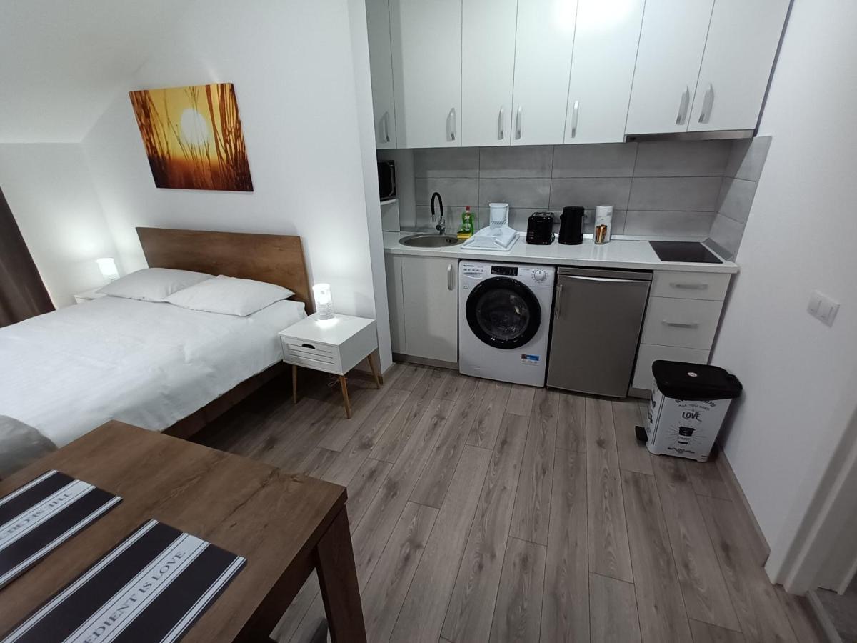 Old Town Studio Apartments Baia Mare Eksteriør bilde